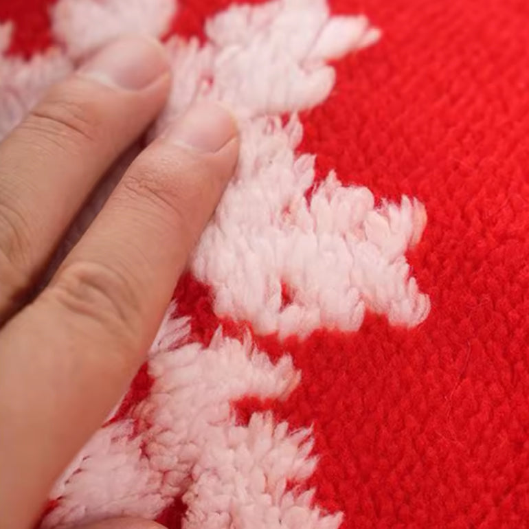 The Fluffy Cat Bed under your Christmas Tree